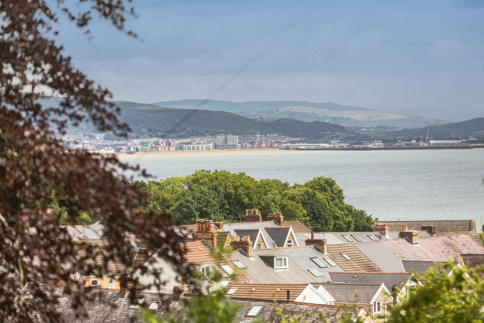 Langland Villas, Mumbles, Swansea, SA3 4NA